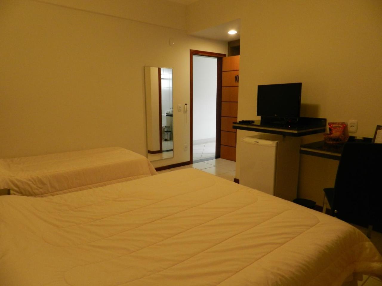 Terraco Hotel Tres Pontas  Экстерьер фото